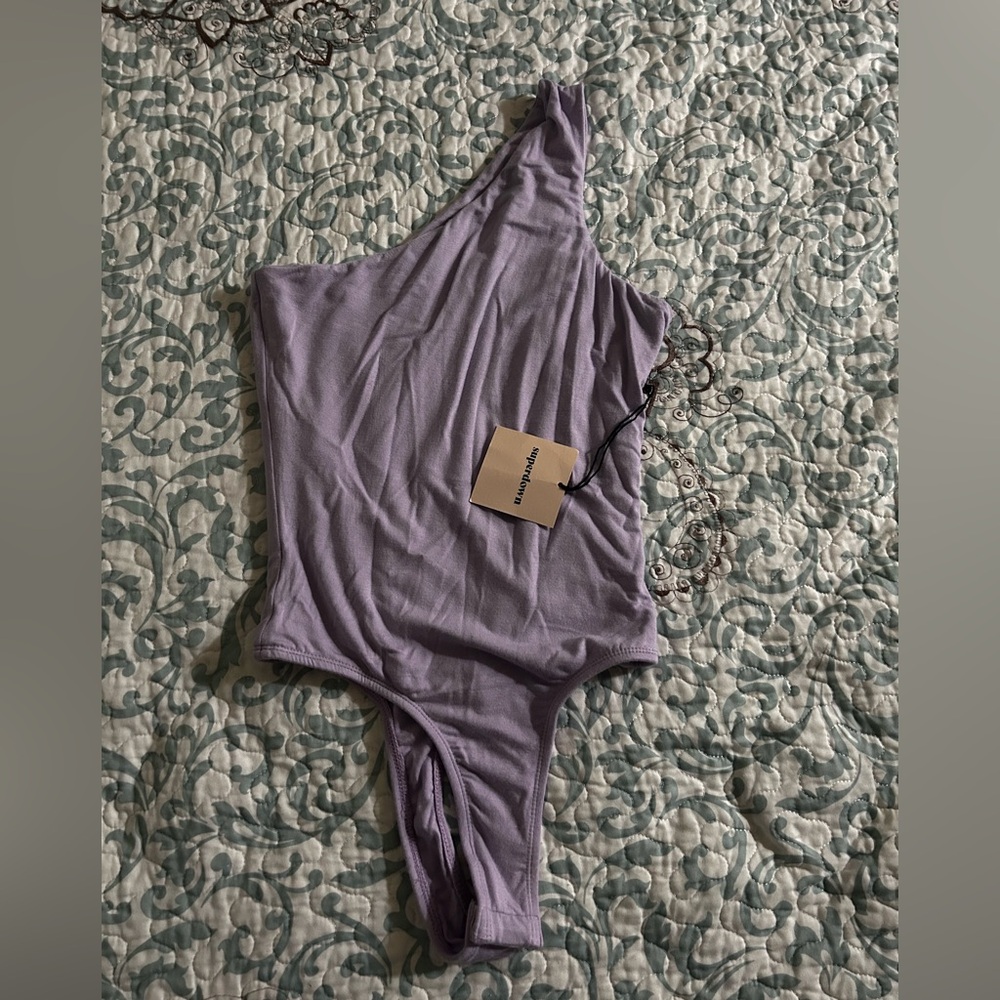 Revolve one-shoulder Lavender Bodysuit